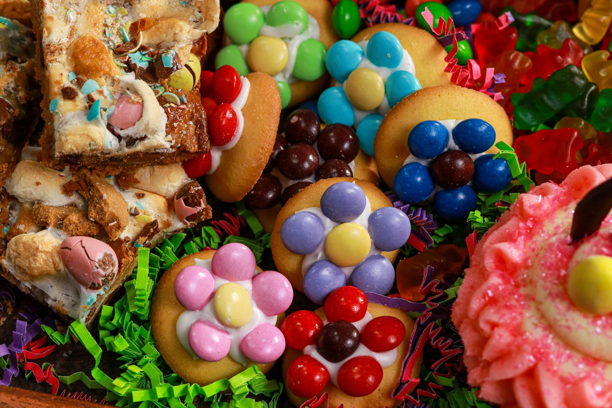 Gluten Free Vanilla Wafer Flowers